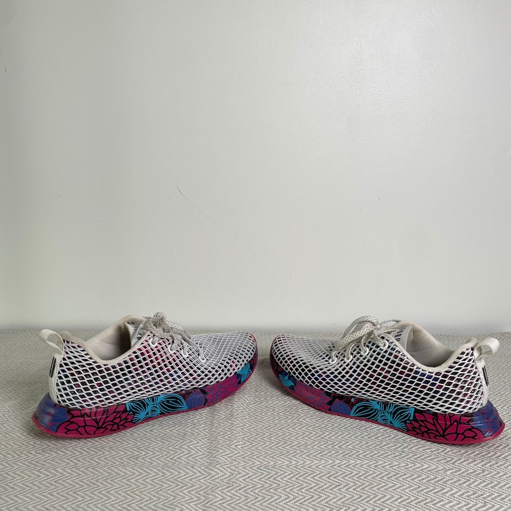 NOBULL Mesh Runner Sneakers Womens 8 White Floral Running Training Gym Shoes
